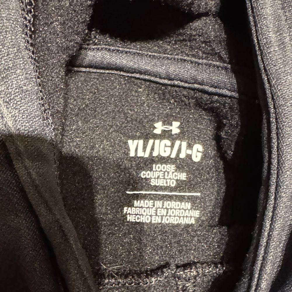 Under Armour Black Hoodie with Purple Logo / AA8 - Picture 2 of 4